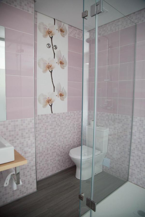 קוביליה Tomas Guest House מראה חיצוני תמונה