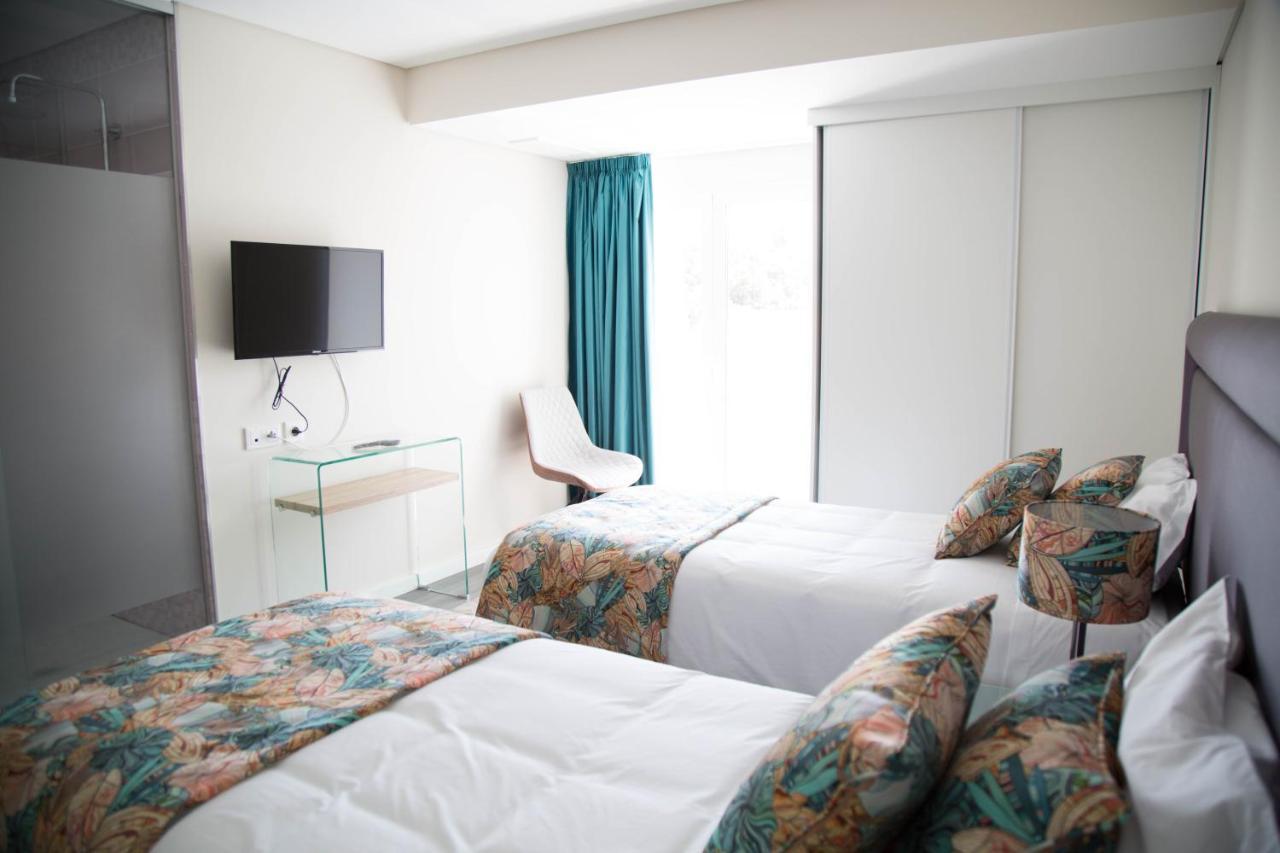 קוביליה Tomas Guest House מראה חיצוני תמונה